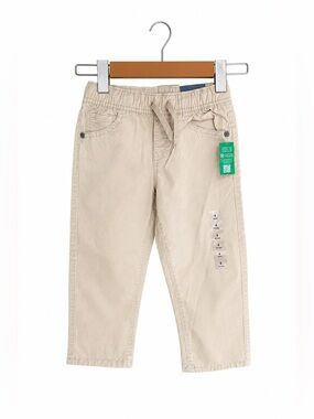 3/$25 NWT GAP Khaki Comfort Stretch Pants - Boys - 4 years
